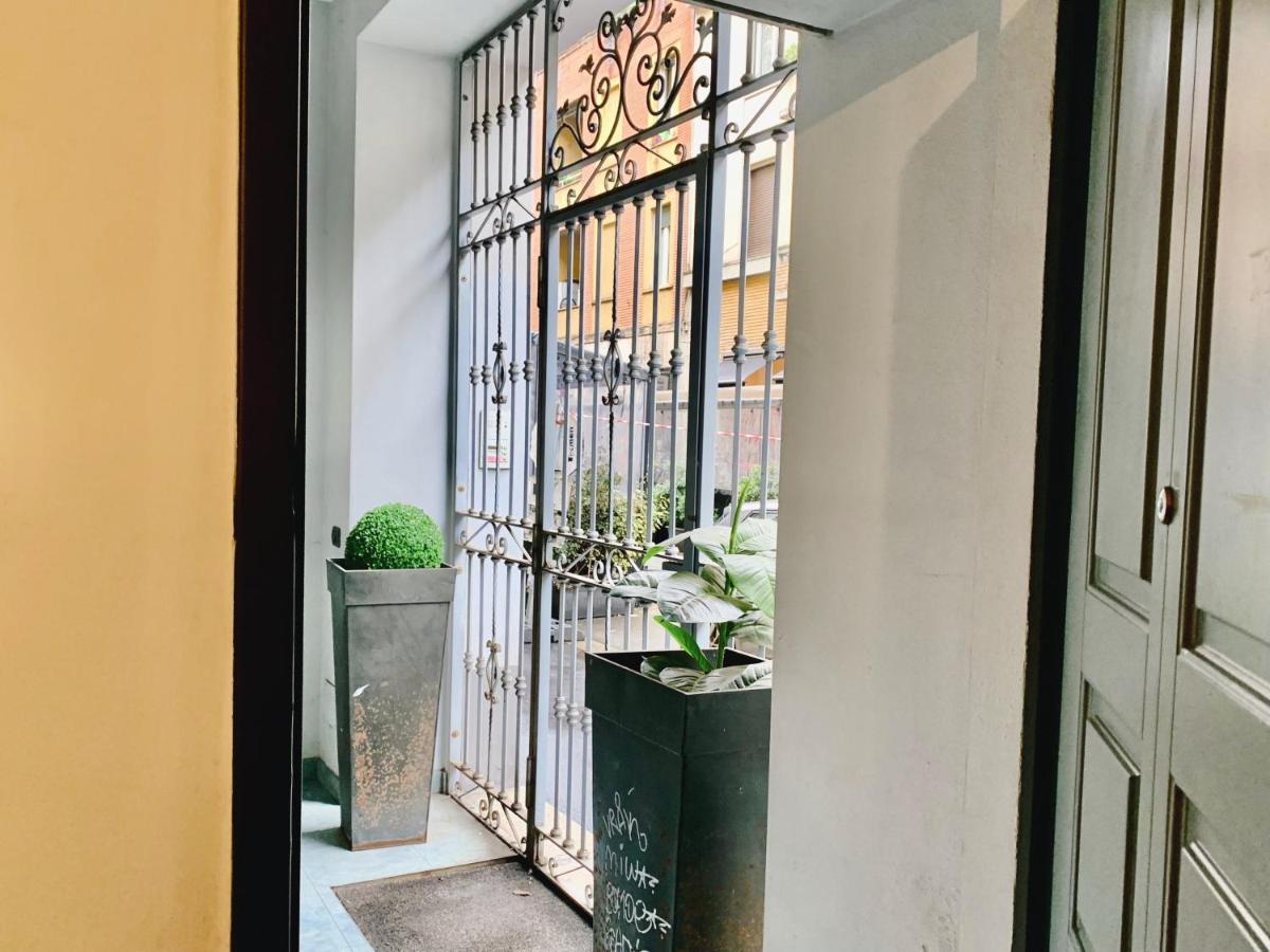 Comodo Loft Centrale - Pt Venezia Apartment มิลาน ภายนอก รูปภาพ